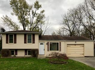 2249 Blue Rock Ln, Grove City, OH 43123