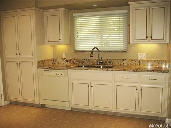 4th image of 7741 Quincewood Cir