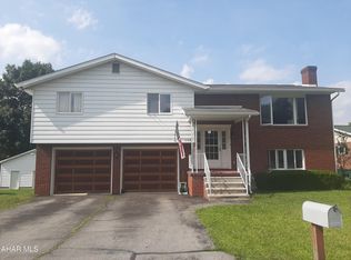 1208 Sonman Ave, Portage, PA 15946