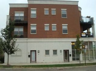 925 S Lytle St #A, Chicago, IL 60607