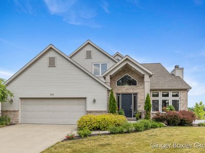 304 Glencarin Dr NE, Rockford, MI, 49341