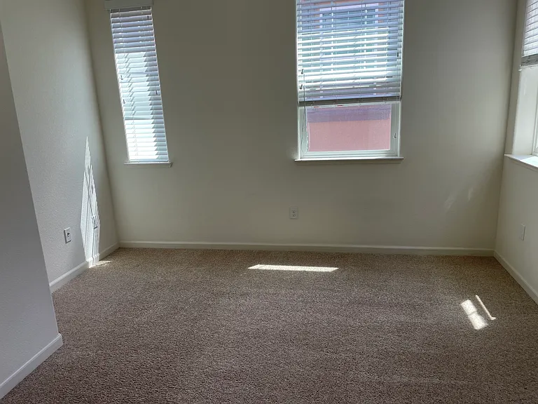 3112 Vittoria Loop — Photo 15
