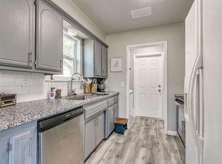 1005 Penn Ln, Moore, OK 73160