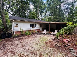 785 Hutch Mountain Rd, Fletcher, NC 28732