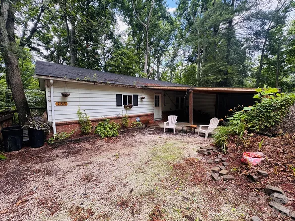 785 Hutch Mountain Rd, Fletcher, NC 28732