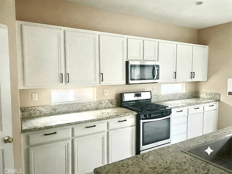 4890 Trailhill Ct — Photo 4
