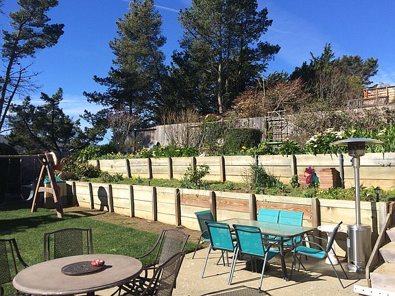 View of tiered yard