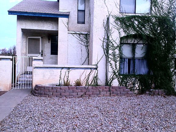 2nd image of 1535 N Horne Unit 31