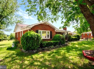 350 Poorhouse Rd, Winchester, VA 22603