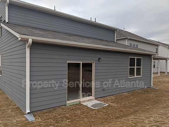 2nd image of 7594 Rudder Cir