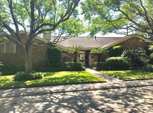 46 Colony Park Cir, Galveston, TX 77551