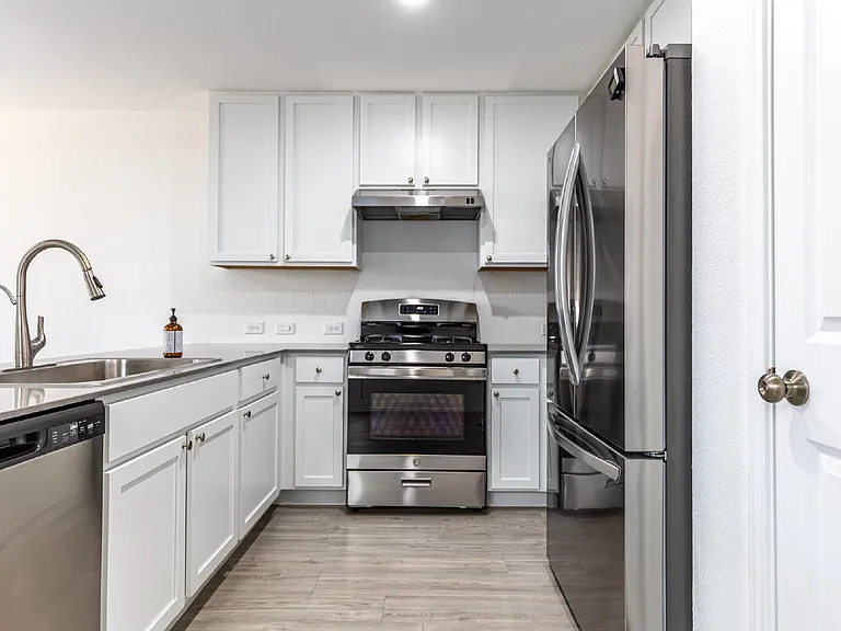 7606 Chancery Gate — Photo 7