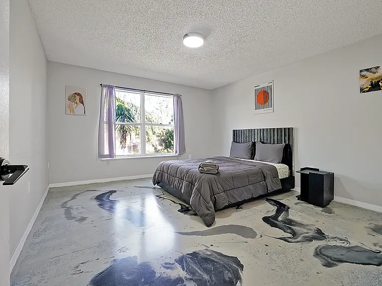 52 Perrotti Ln — Photo 32