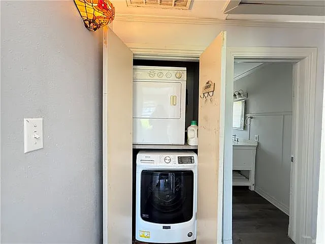 628 Radiance Ave — Photo 15