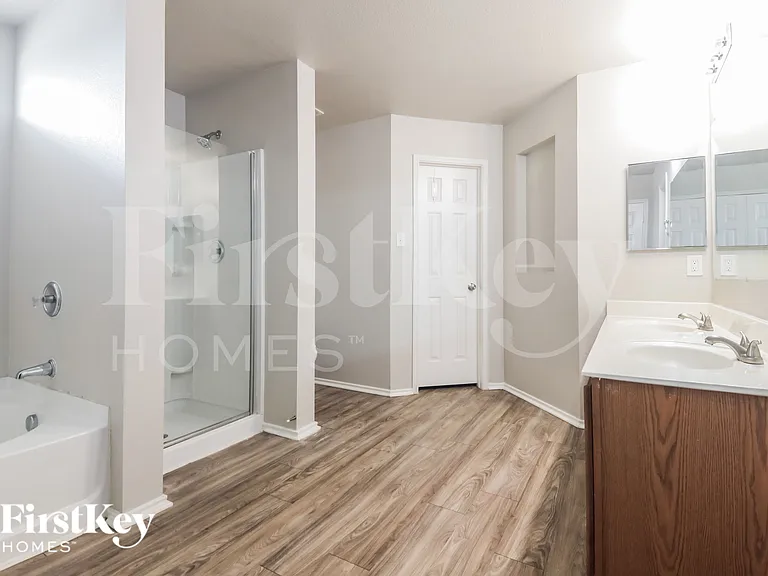 11036 Rankin Dr — Photo 13