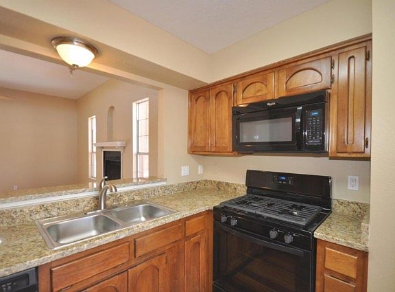 5th image of 1256 Don Francisco Pl NW