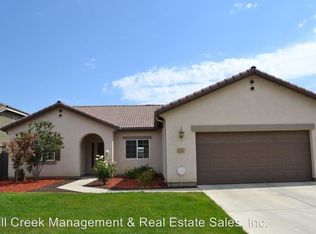 2727 W Newton Ct, Visalia, CA