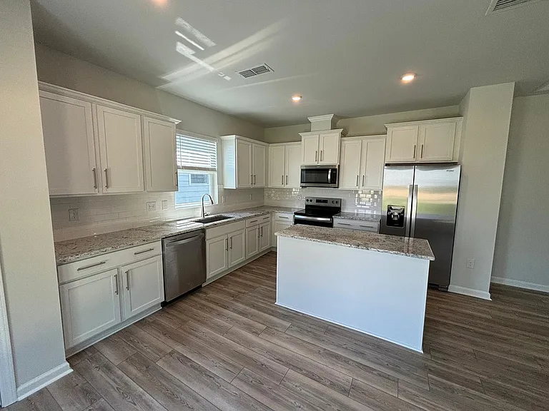 1493 Rhodes Pond St — Photo 8