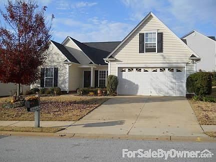 1st image of 221 Grimes Dr