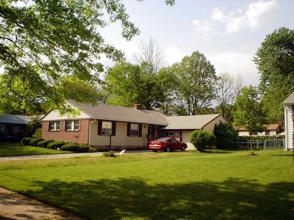 1107 Yardley Rd, Cherry Hill, NJ 08034