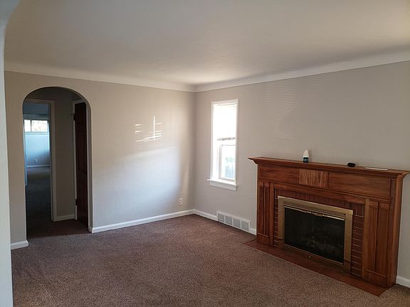 2nd image of 2224 Atwater Ave