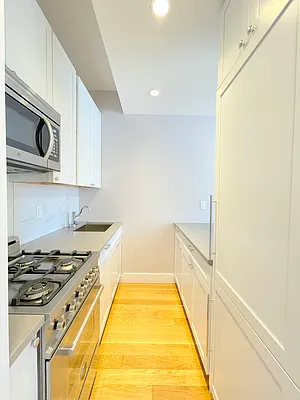 Rented by Highline Residential | media 17