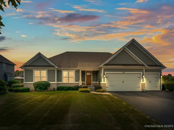 1311 Spalding Ave, Elburn, IL 60119