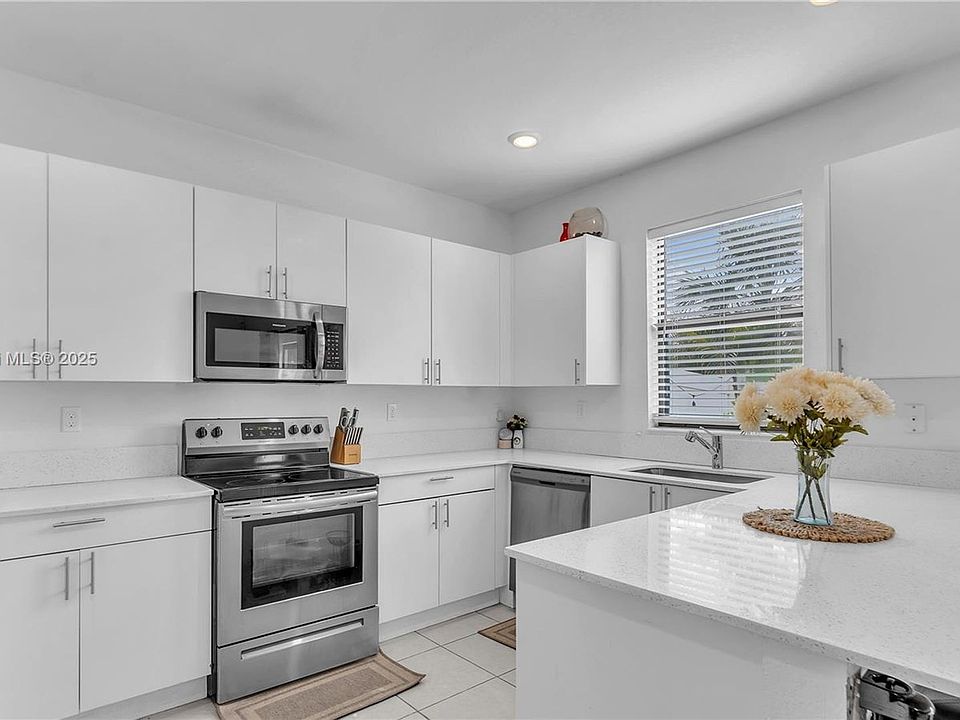 1st image of 488 NW 203rd Ter #488
