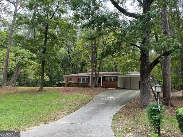 1119 Greenway Dr, Dublin, GA 31021