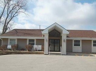 3525 Center Point Rd NE STE C, Cedar Rapids, IA 52402