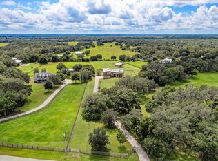 1906 Bel Air Star Pkwy, Sarasota, FL 34240