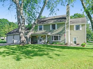 4780 Mohawk Ave, Clarkston, MI 48348