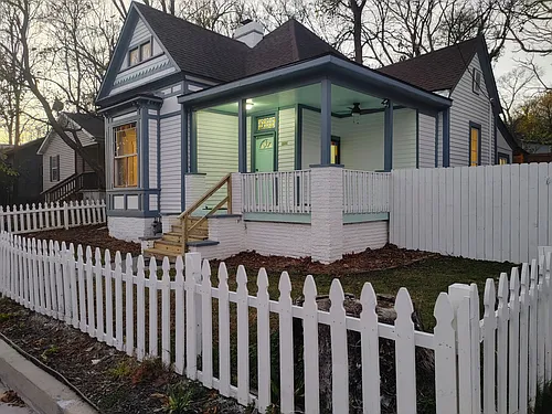 2505 Washington Ave Photo 1