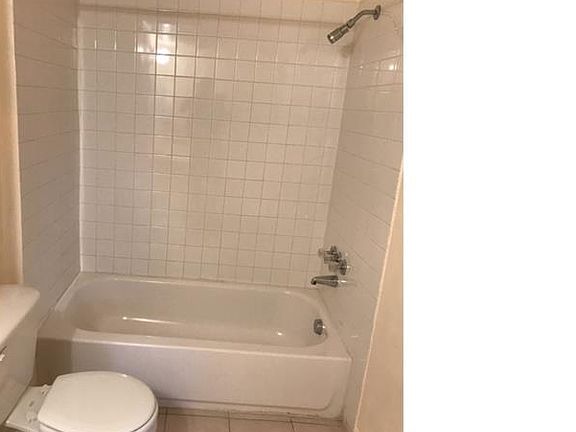 4th image of 6969 Chasewood Dr