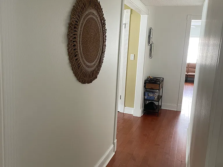 2723 Prince John Rd — Photo 2