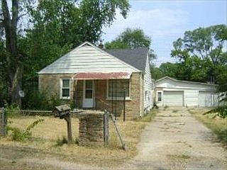 2nd image of 3026 Saner Ave