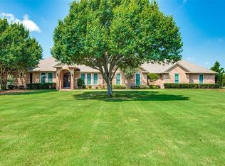 5711 Pinnacle Cir, Sachse, TX 75048