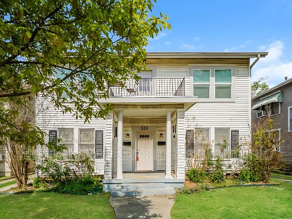 3rd image of 333 Eleanor Ave