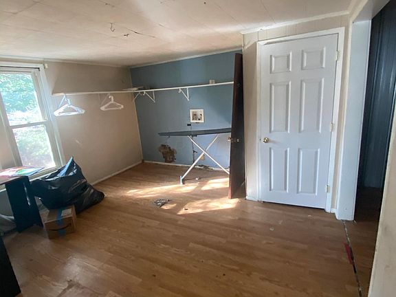 3rd image of 205 E Water St