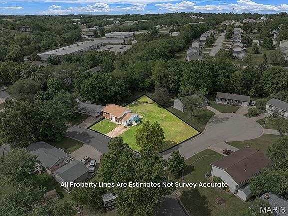 3rd image of 609 W Roosevelt Ave