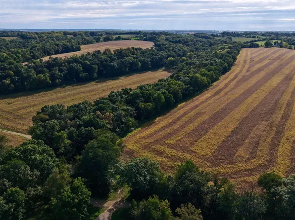 W5921 Legler Valley Rd, New Glarus, WI 53574
