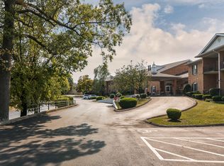 1612 Gardiner Ln APT 201, Louisville, KY