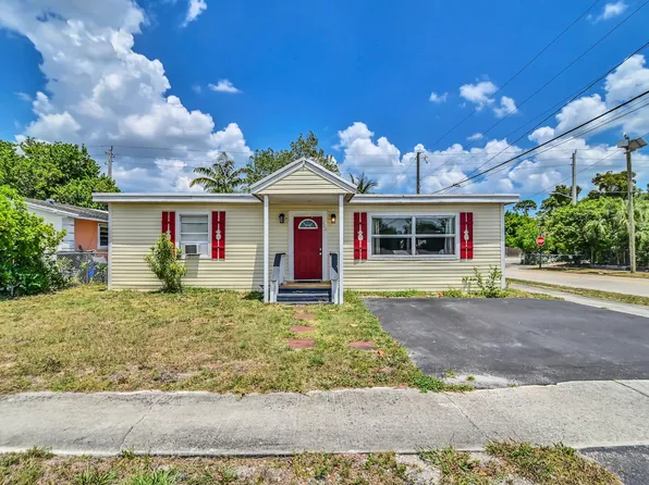 202 Jackson Avenue, Greenacres, FL 33463