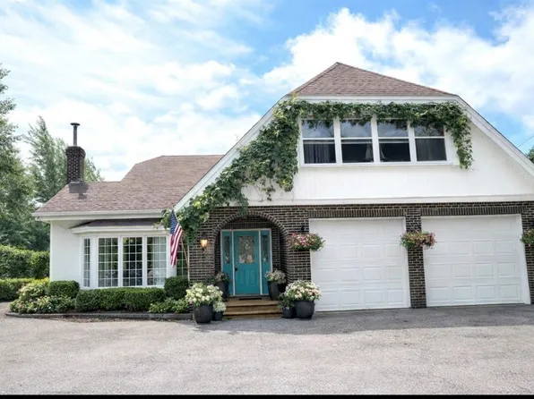 26 Main Road, Hare Bay, NL A0G2P0