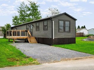 24 Heron St, Saint John, NB E2J2S3