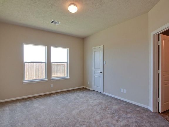5th image of 2409 Ivory Ct