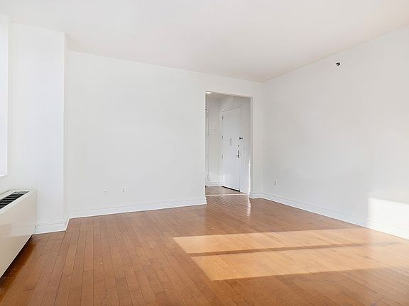 4th image of 401 E 60th St APT 7N