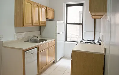 Rented by Engel and Völkers Brownstone Brooklyn