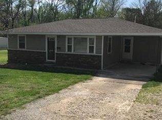 1225 Columbus St, West Plains, MO 65775