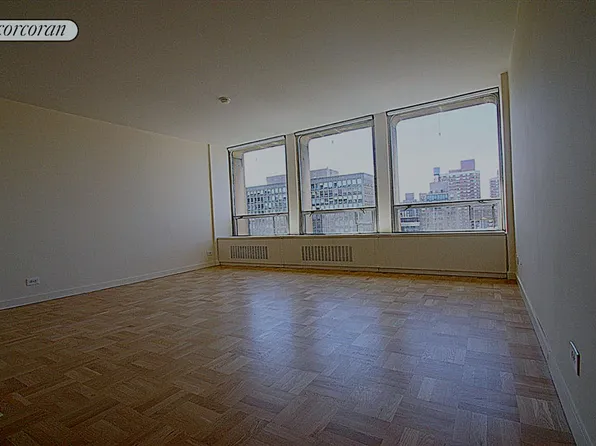 300 East 33rd Street image 1 of 8